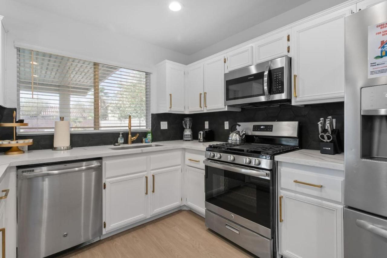 Stylish 4br With New Pool By Craig Park Holiday home