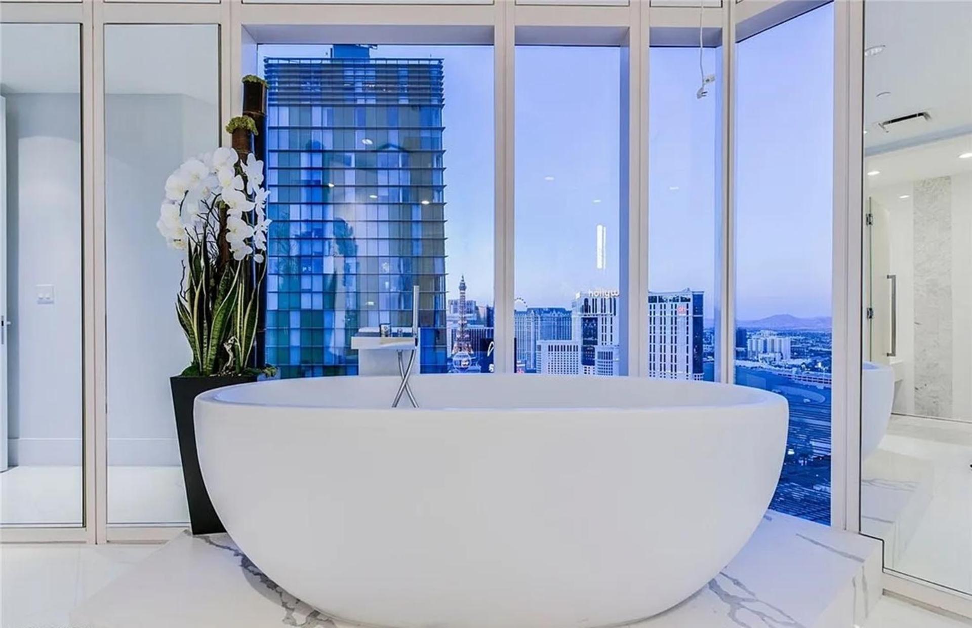 Apartment Exquisite High-rise With Panoramic View Las Vegas