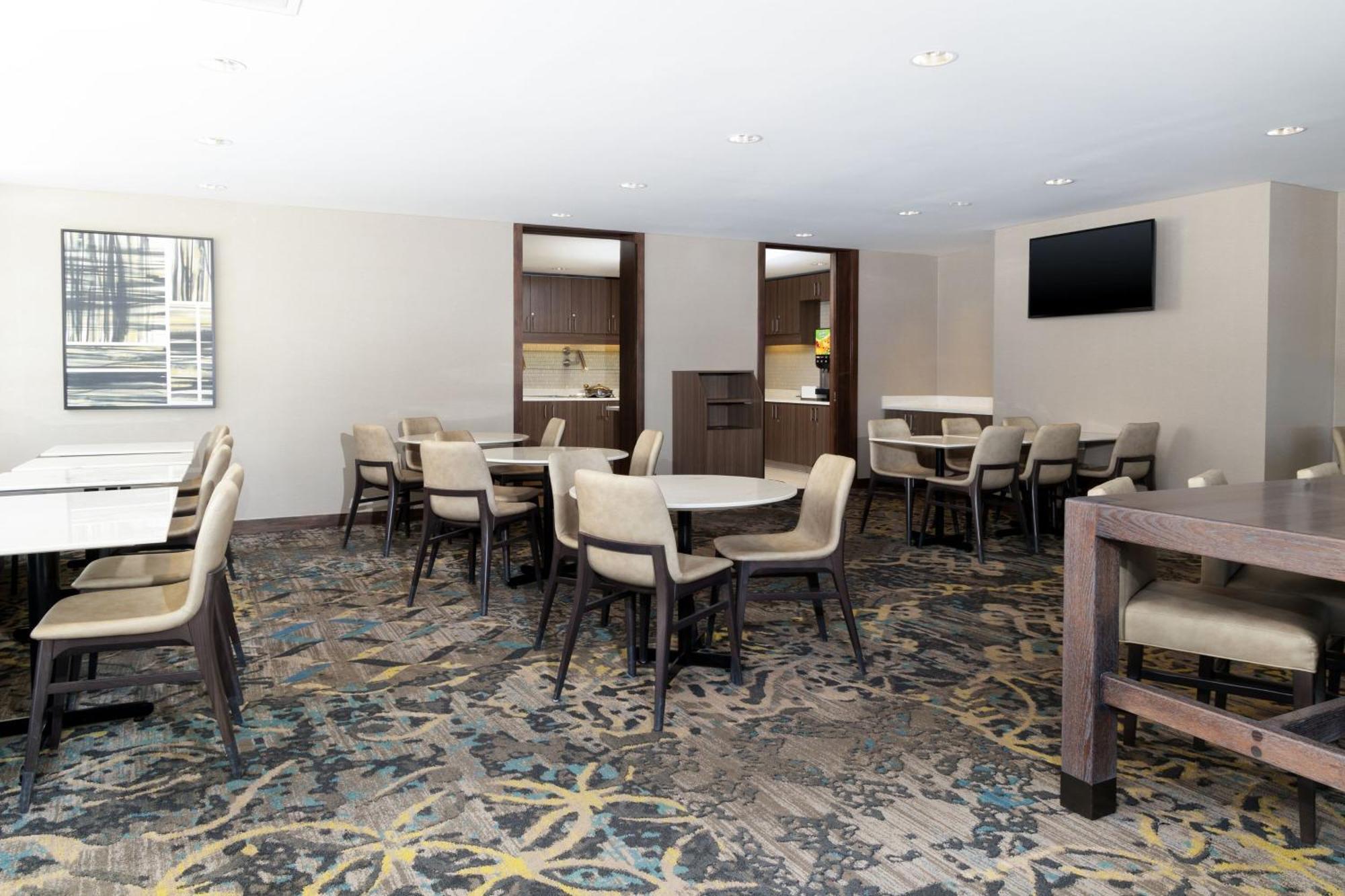 Hotel By Marriott Vegas Airport