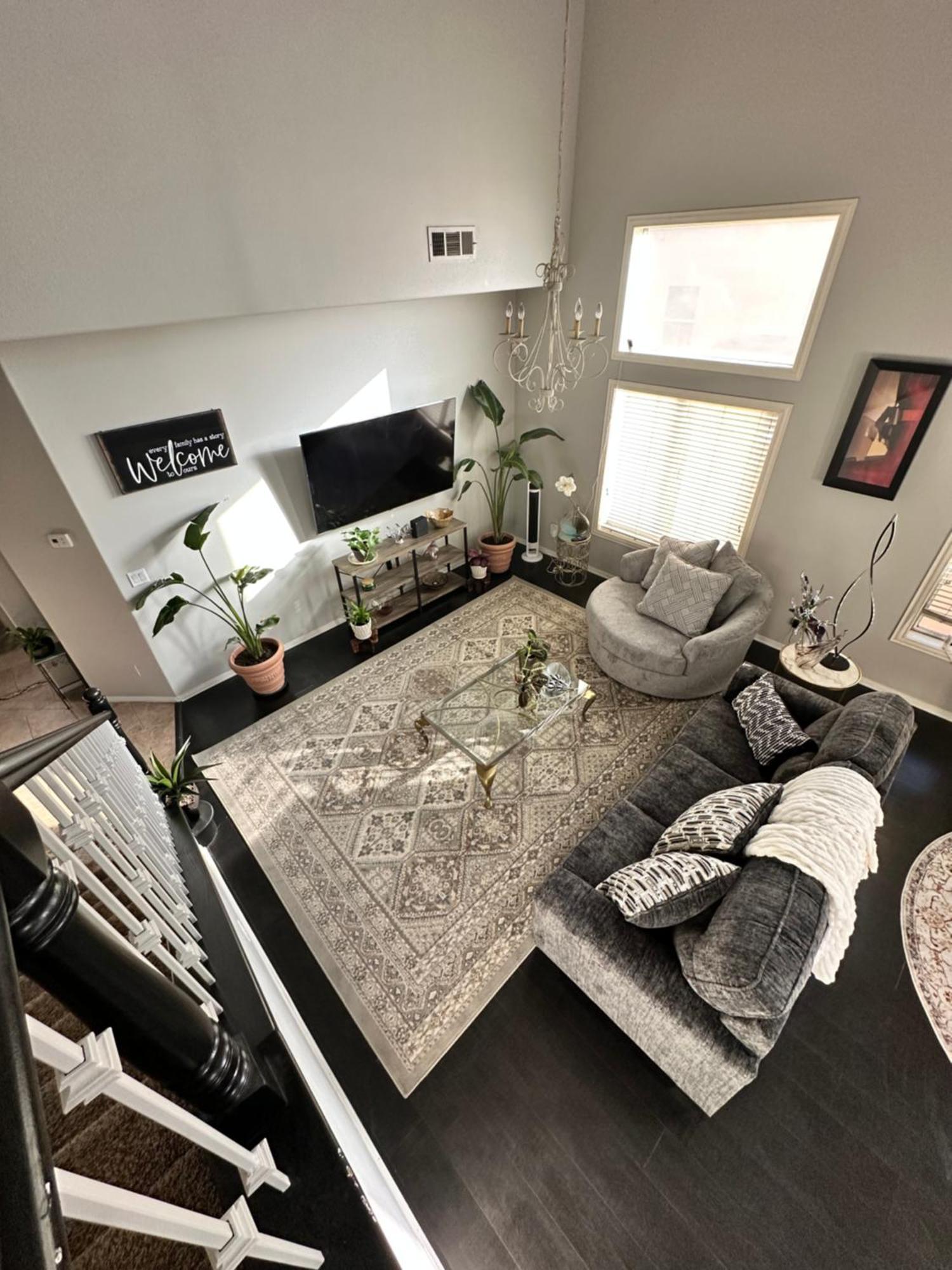Vegas Spacious Close To Everything Homestay