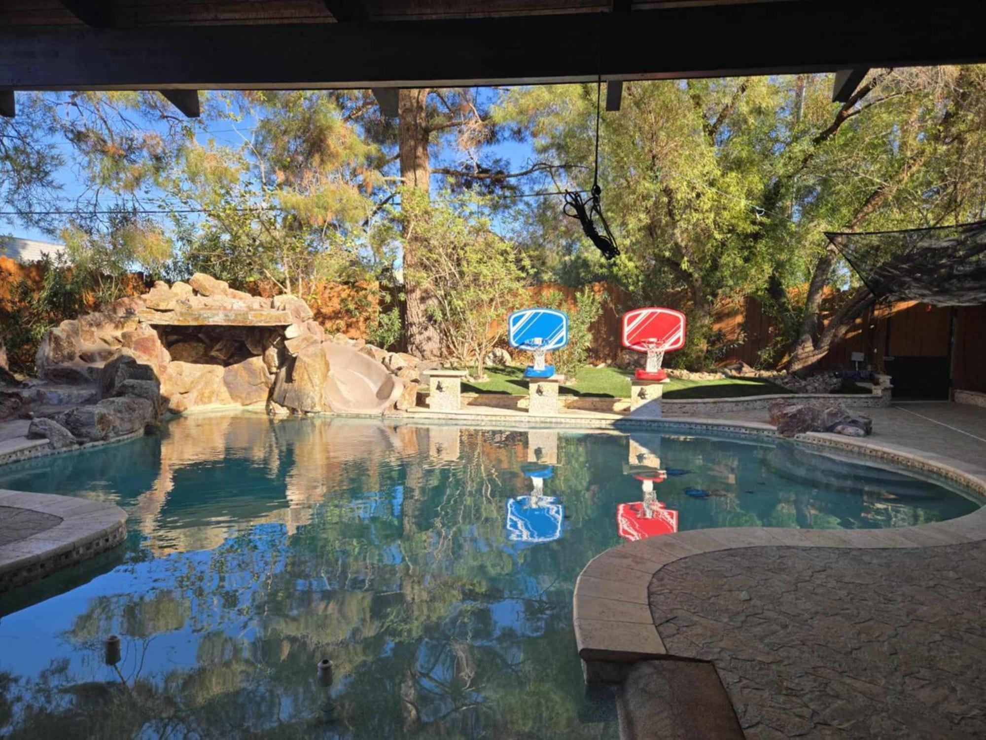 The Vegas Ranch *