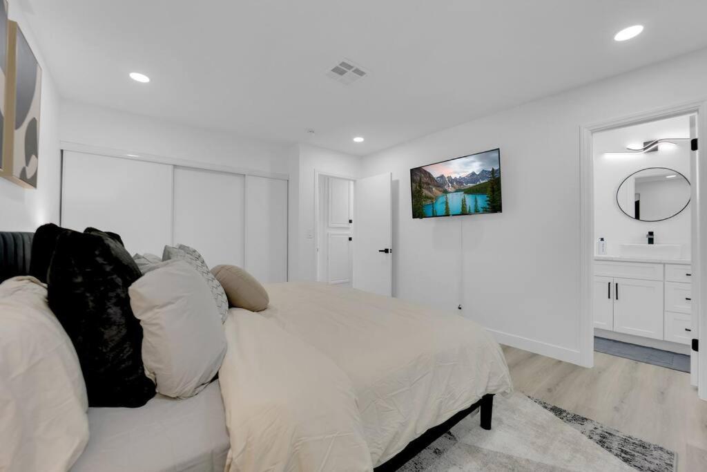 Holiday home Vegas Bliss Near The Strip - Pet & Family Friendly