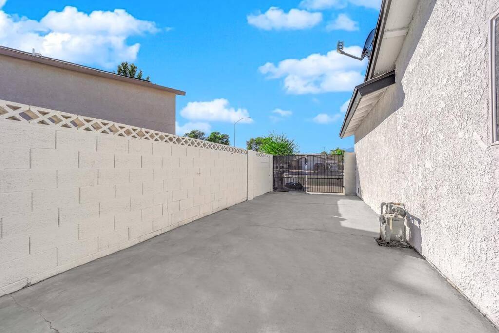 Vegas Bliss Near The Strip - Pet & Family Friendly * Las Vegas