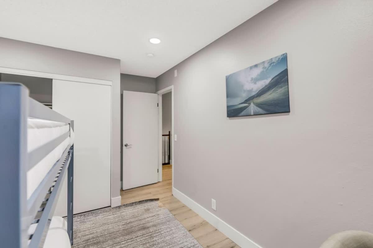 Newly Renovated Modern Oasis W Pool Mins To Strip Ferienhaus Las Vegas
