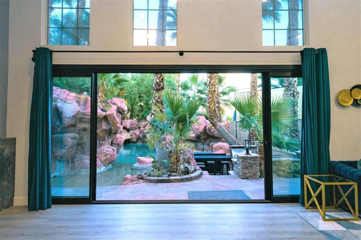 Villa Wild Oasis With Omg Amazing Pool Modern *