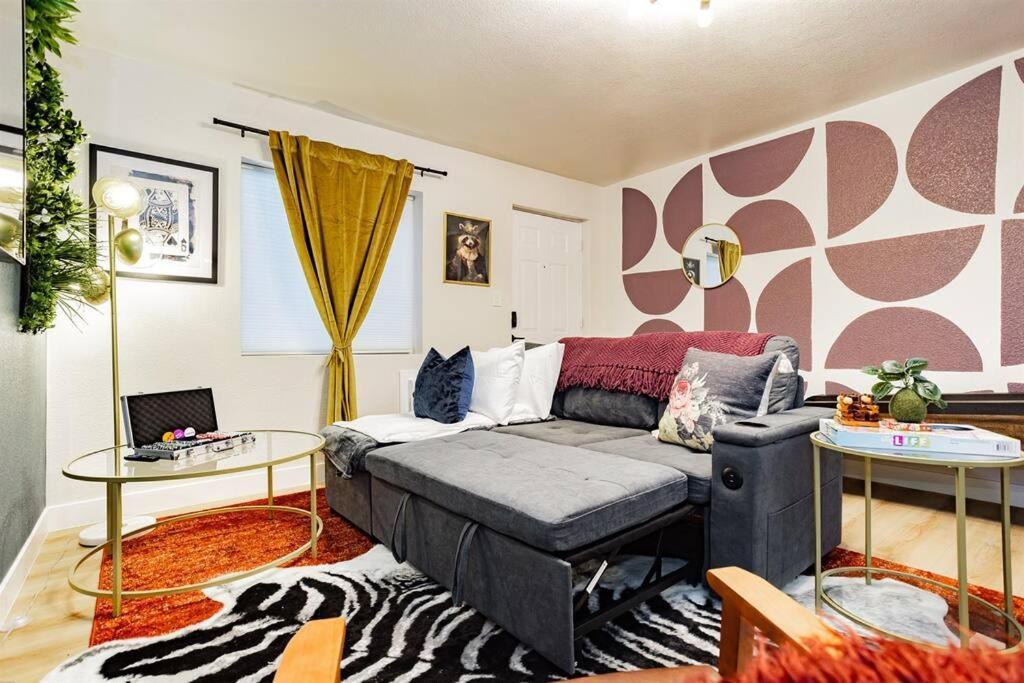 Star Unit 3- New Premier & Private Vegas Arts District Ferienhaus Las Vegas