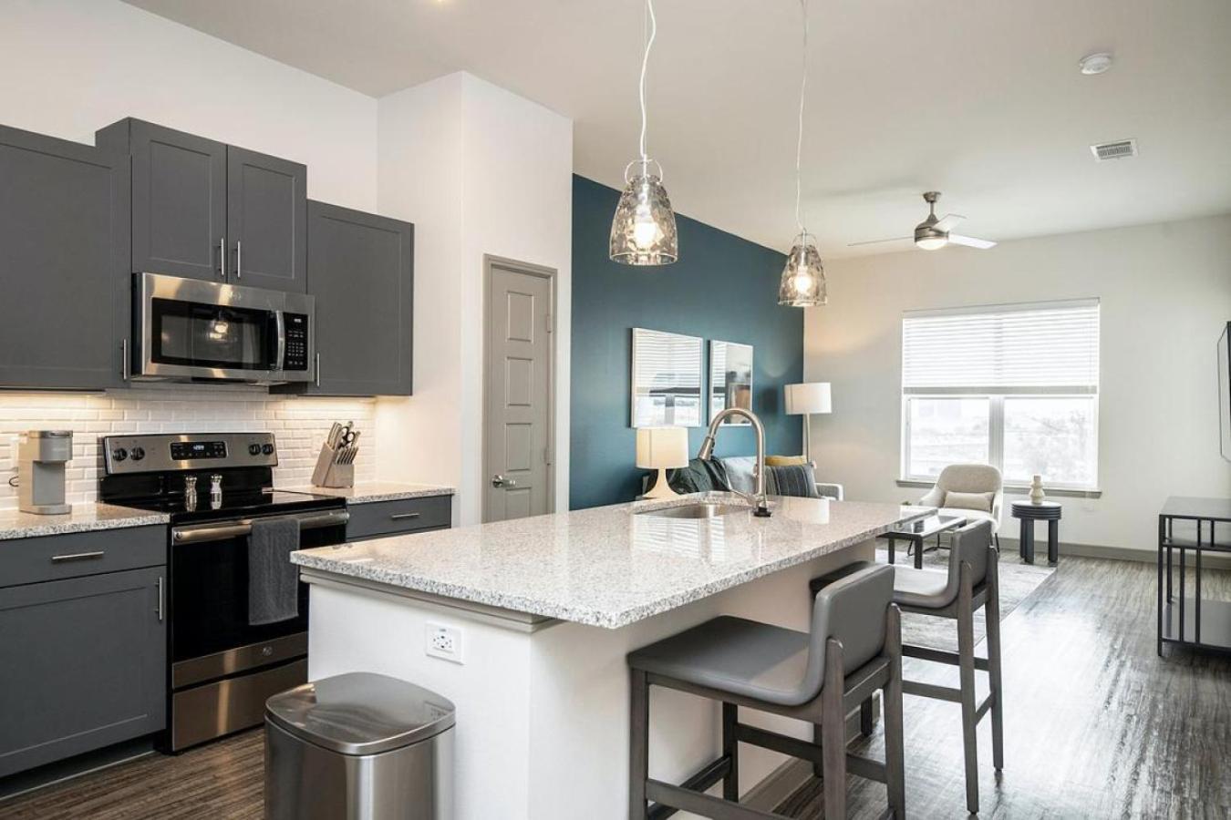 Apartment Landing At Summit On Boulder - 2 Bedrooms In Valley View *