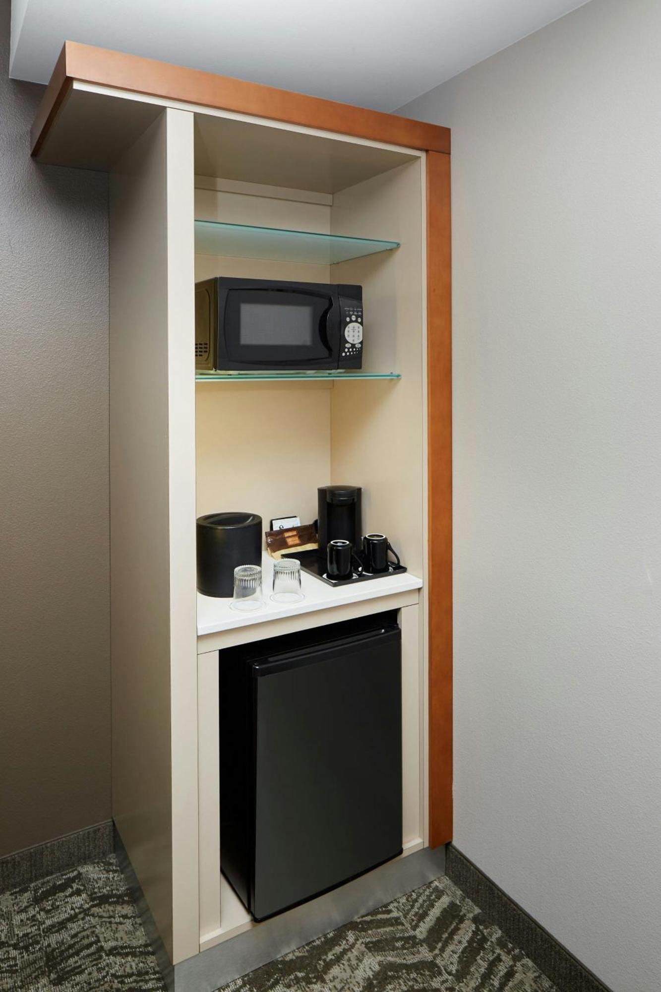 Springhill By Marriott Vegas Convention Center 3*