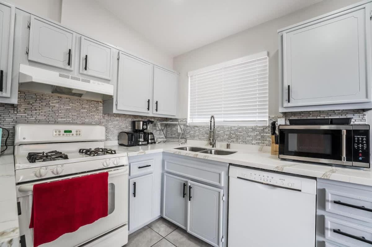 Vegas Elegance Fun And Cozy Escape Need Villa