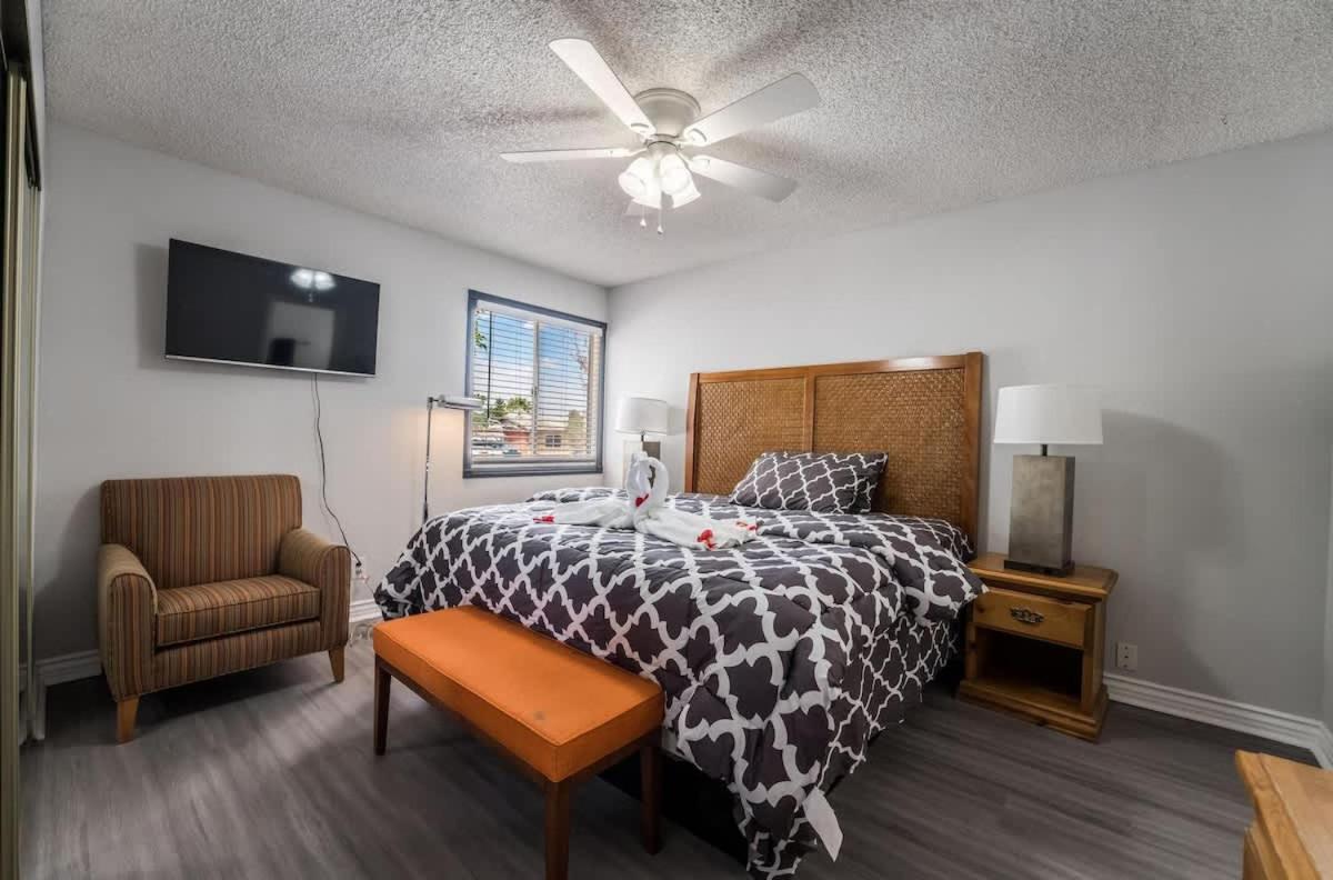 Vegas Elegance Fun And Cozy Escape Need Villa Las Vegas