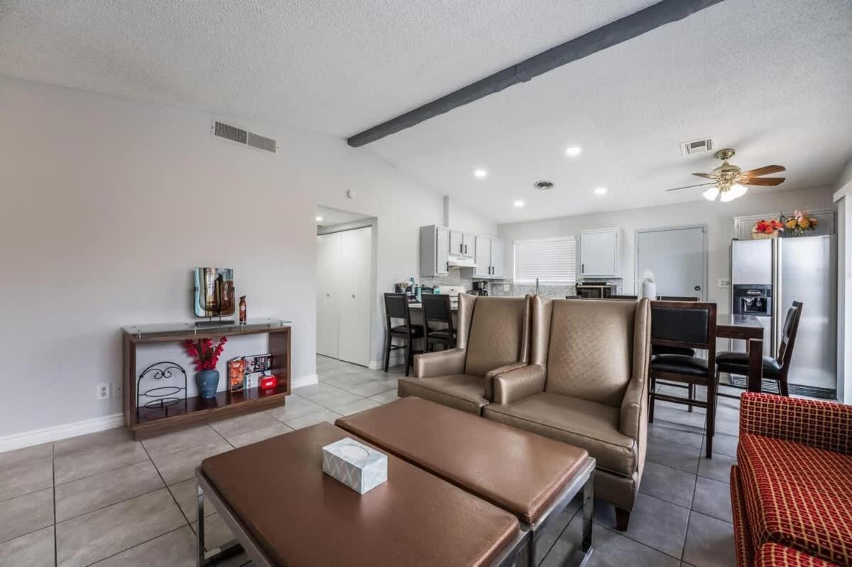 Villa Vegas Elegance Fun And Cozy Escape Need Las Vegas