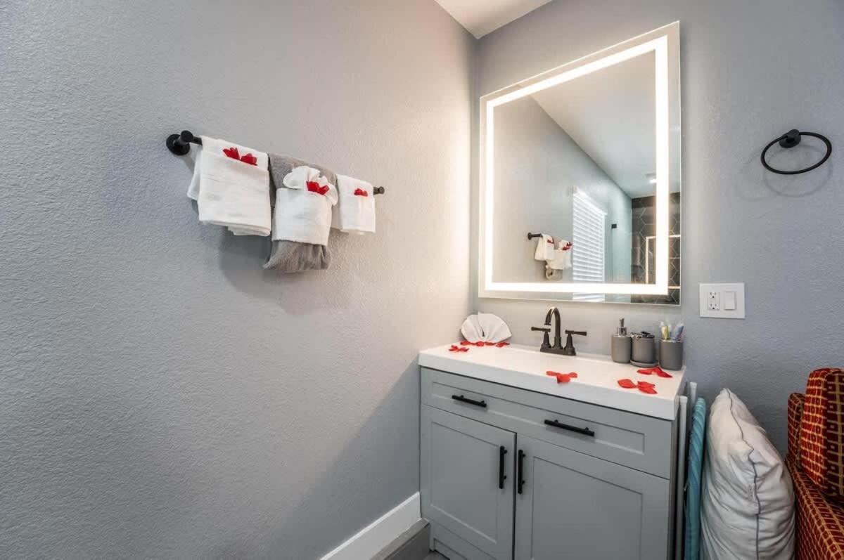 Holiday home Cozy & Convenient Living Good Time Vegas *