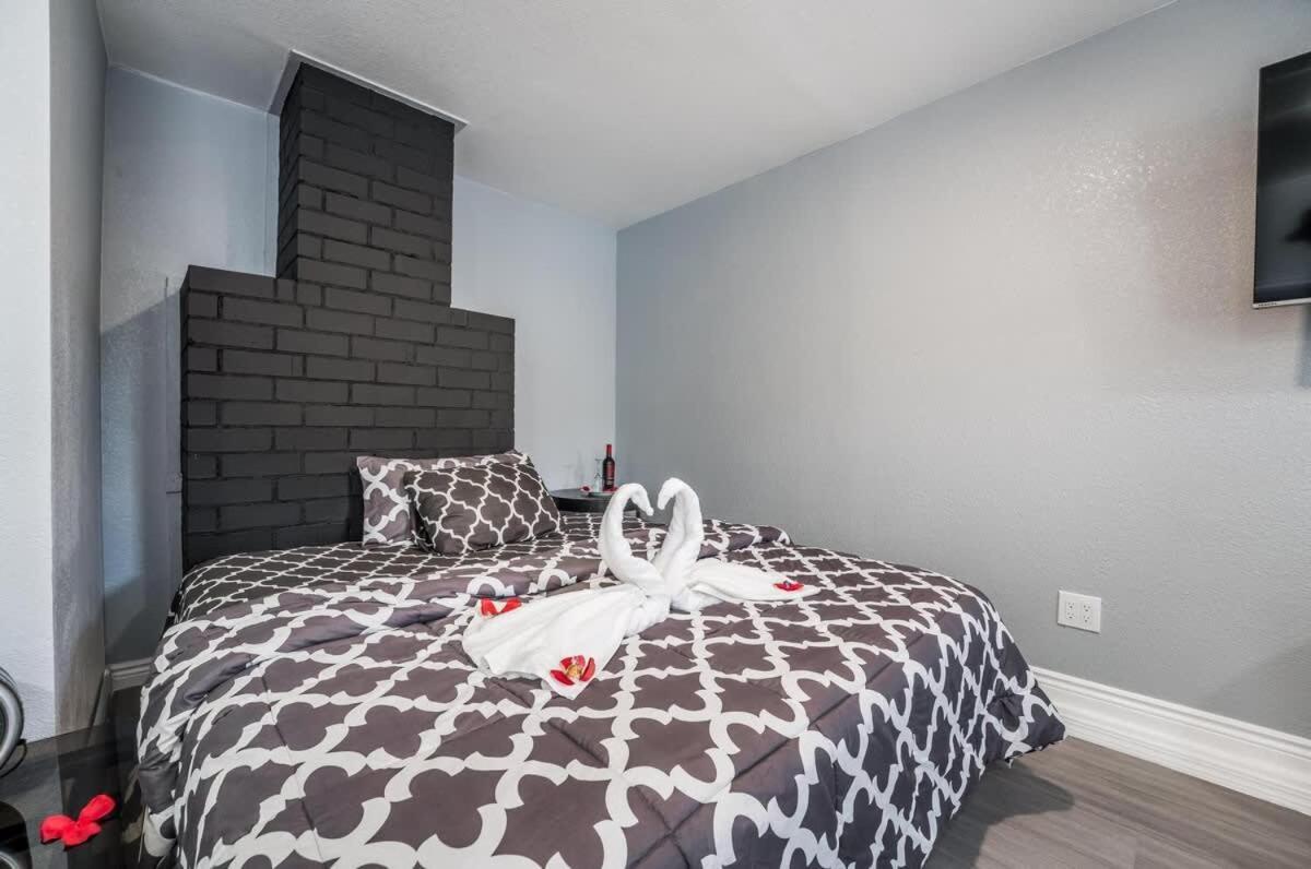 Cozy & Convenient Living Good Time Vegas Holiday home *