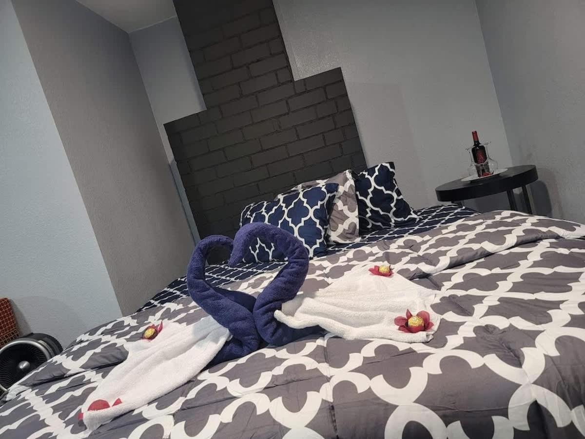 Cozy & Convenient Living Good Time Vegas