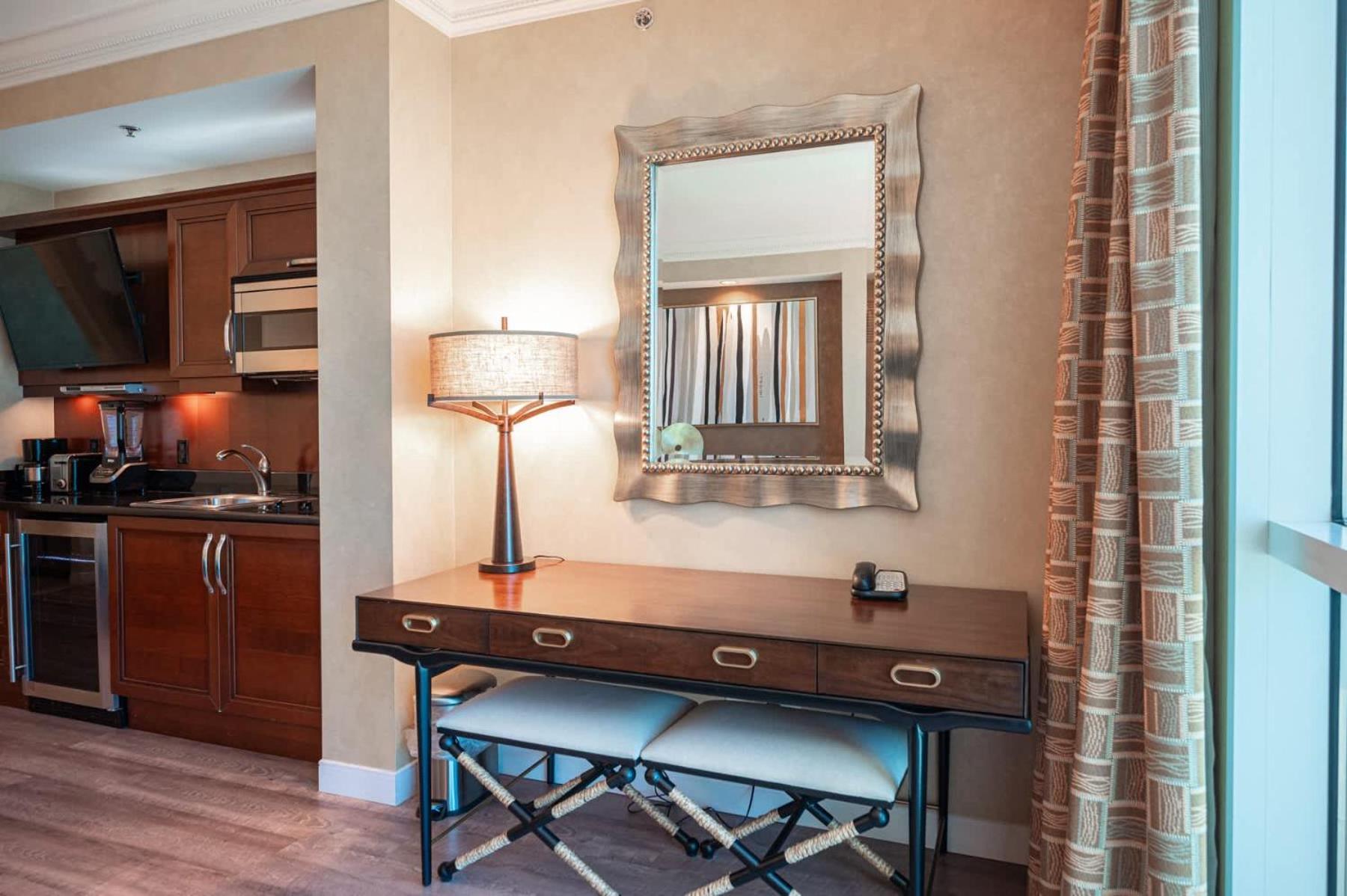 No Fee Strip View + Free Valet + Pool Holiday home