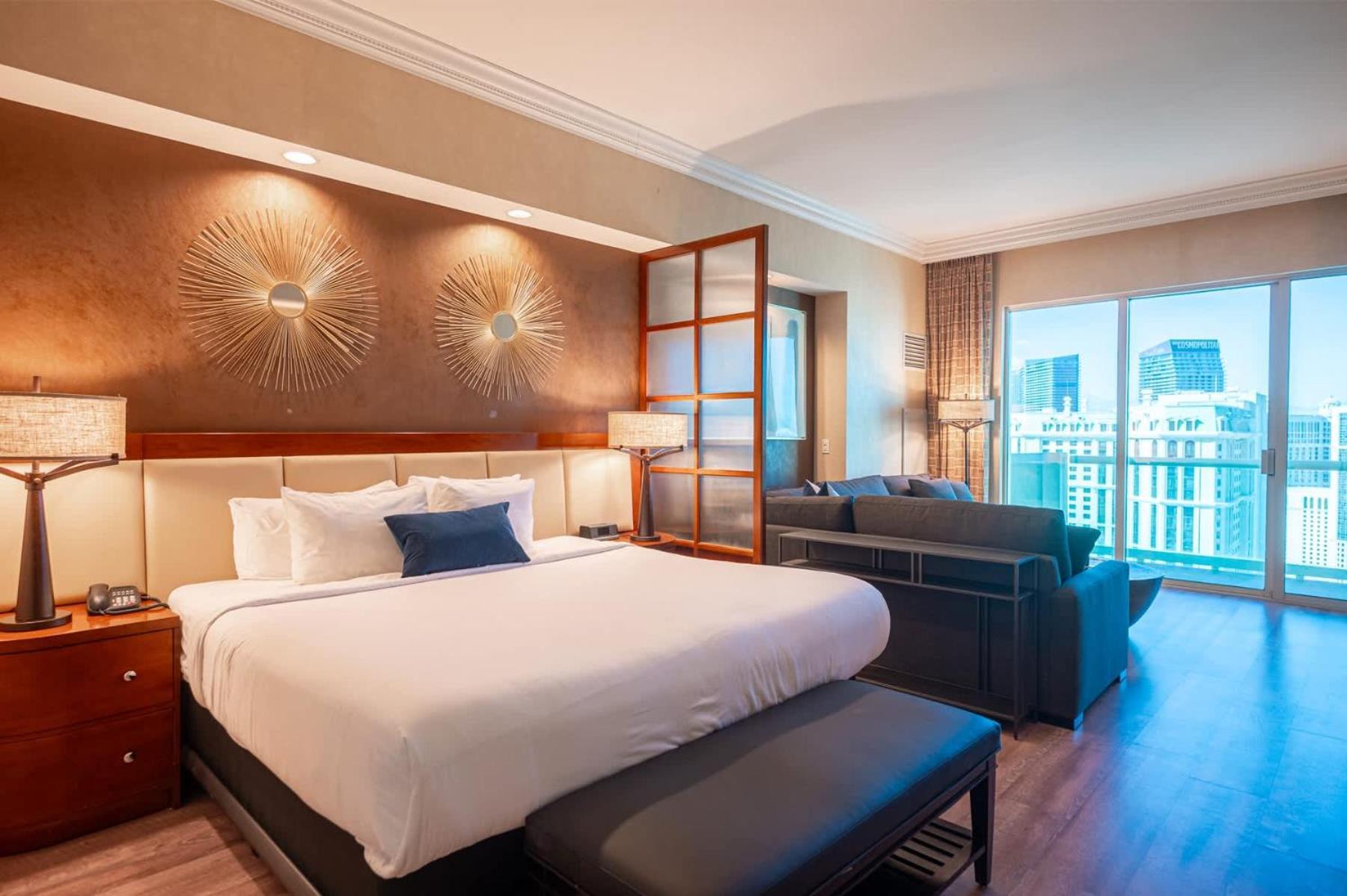 Holiday home No Fee Strip View Balcony+free Valet+ Pool Las Vegas