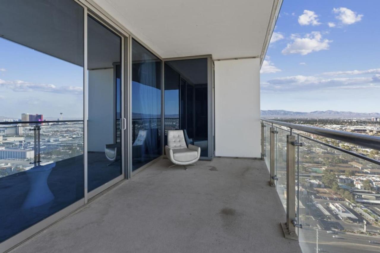 Celine Riviera Aparthotel Las Vegas