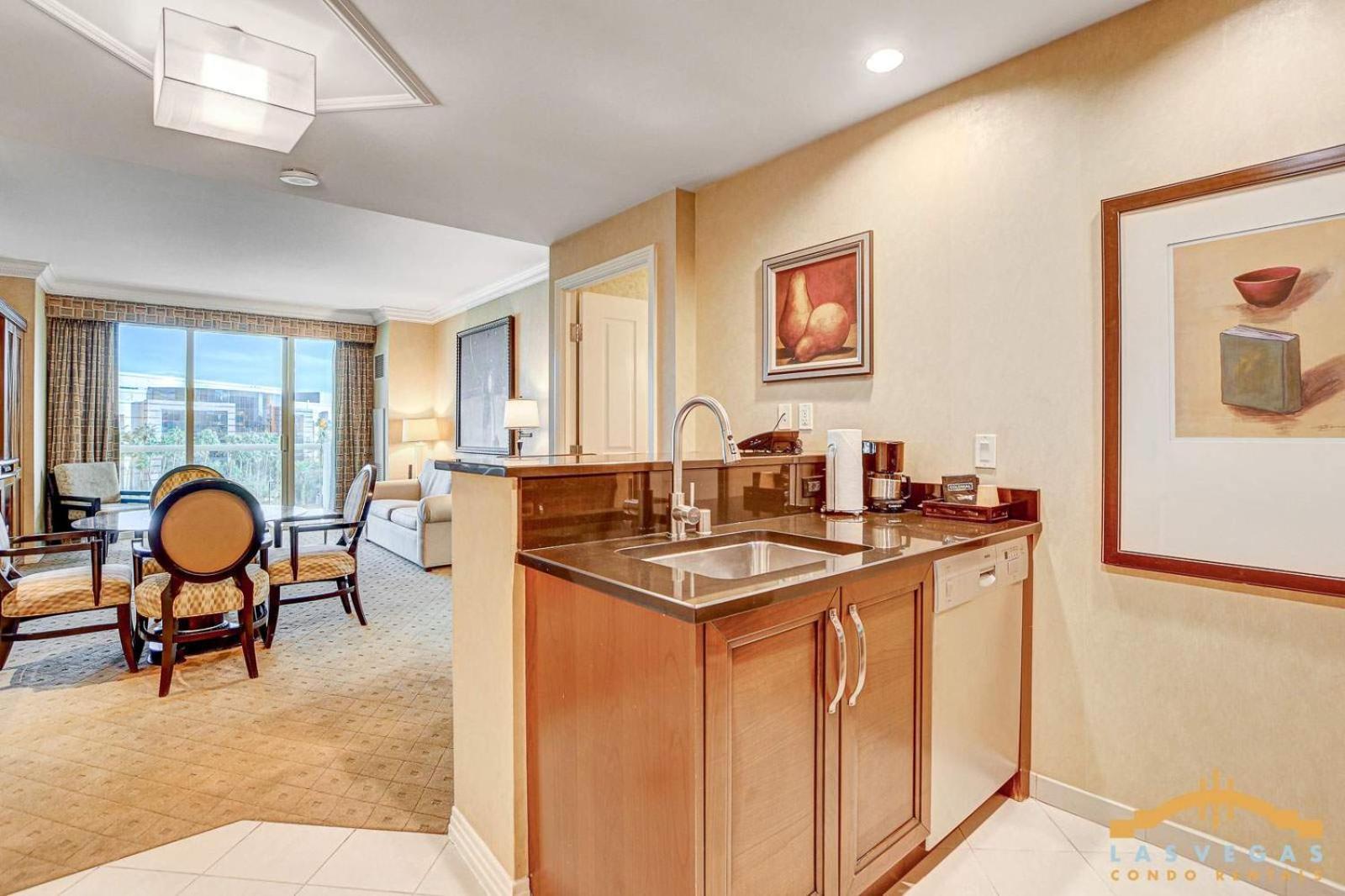Mgm Signature-02-602 1br 2ba Balcony