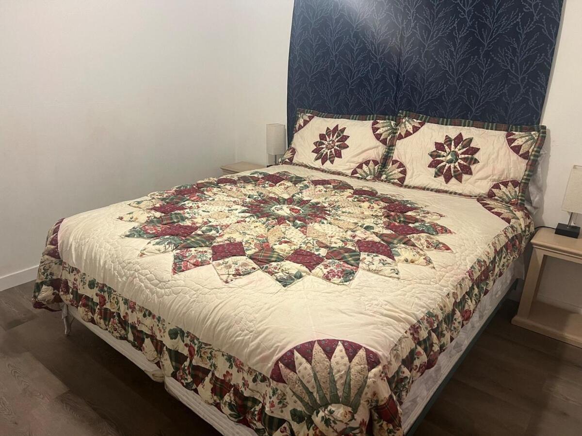 Vintage And House To Rest