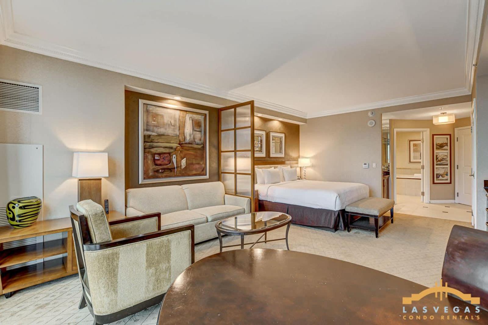 Mgm Signature-25-711 Strip View Jacuzzi *