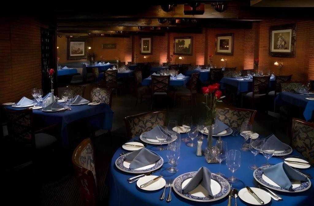 Four Queens And Casino Resort 3*