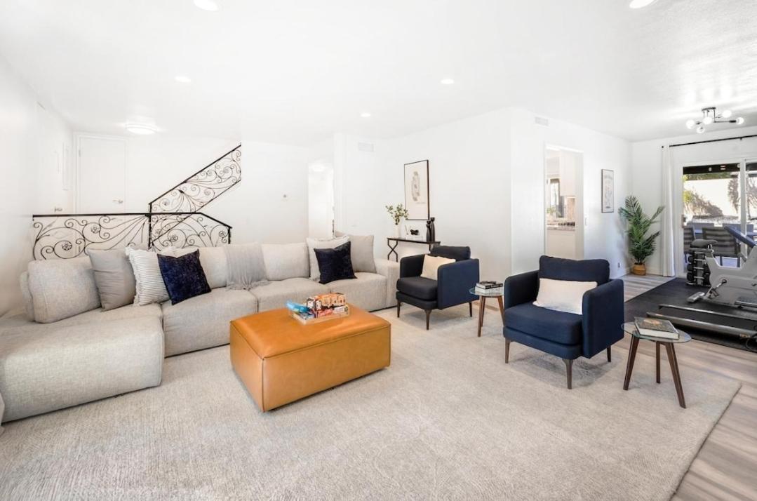 Sincity Located -las Vegas Convention & 3 Mi Strip Or Fremont - Pool Holiday home