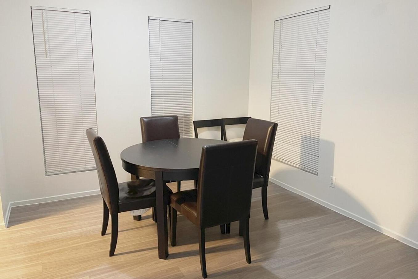 Ferienhaus 2 To 6 Bedroom Walk To Strip Mgm Casino Shop Club *