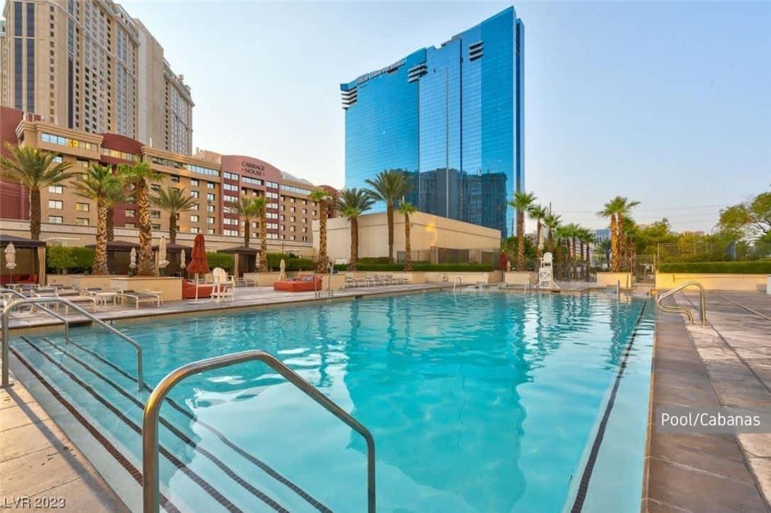 Stunning 1br Strip Views W Balcony 17701 Las Vegas