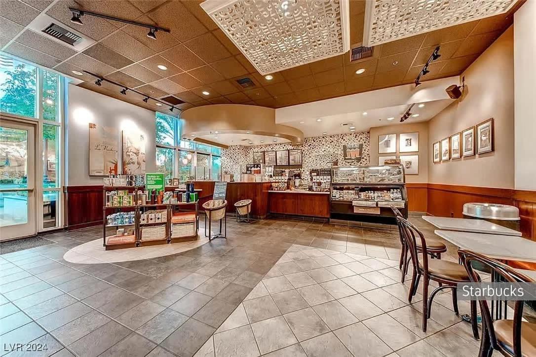 Stunning 1br Strip Views & Balcony 12701 Apartment Las Vegas