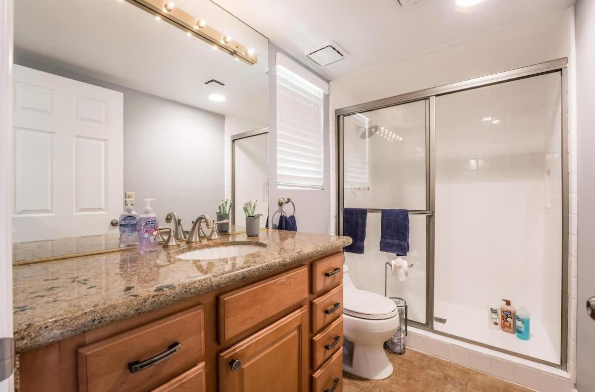 Luxury Meets Vegas Gorgeous By The Strip Holiday home *