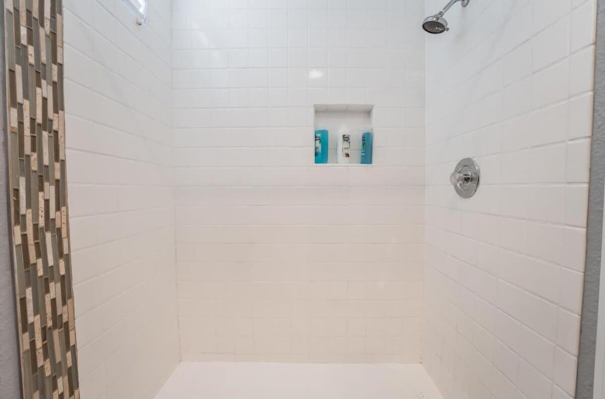 Luxury Meets Vegas Gorgeous By The Strip Holiday home Las Vegas