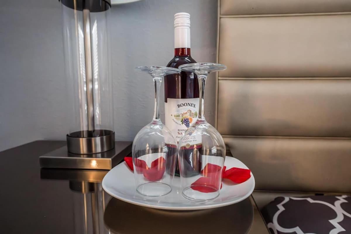Luxury Meets Vegas Gorgeous By The Strip Holiday home