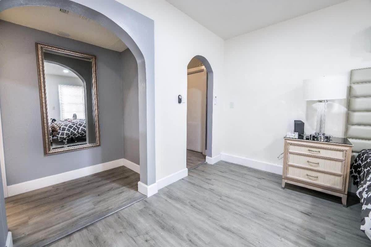 Urban Oasis Huge Unit Private Entry Apartment Las Vegas