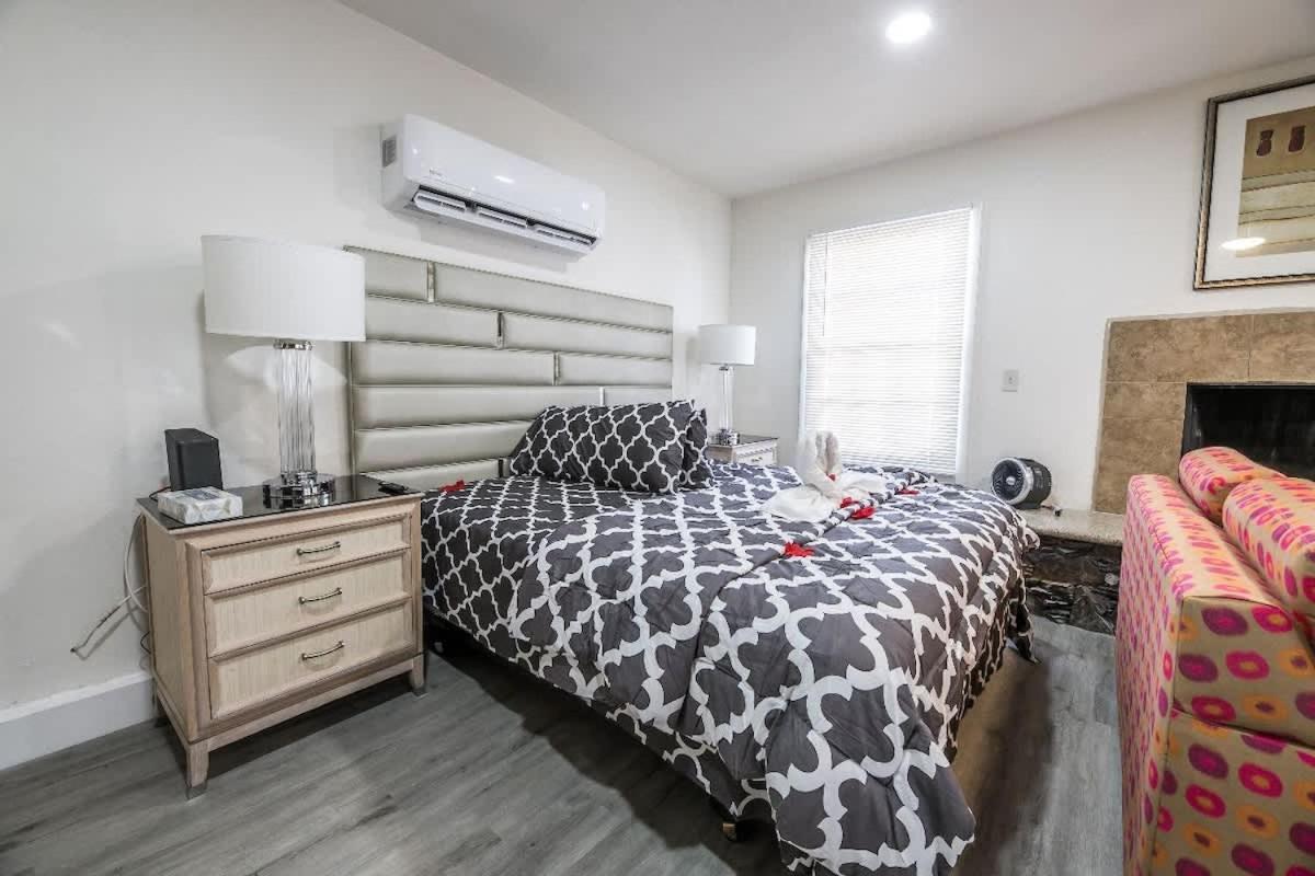 Apartment Urban Oasis Huge Unit Private Entry