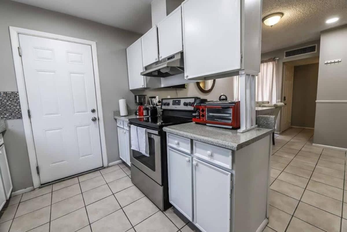 Holiday home Modern Elegance In The Heart Of Vegas *