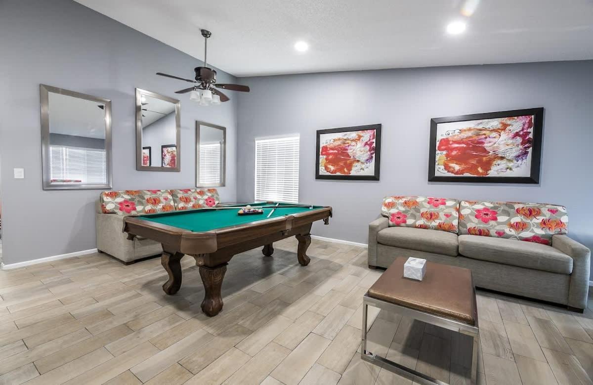 Bright & Stylish House W Pool Game Near The Strip *