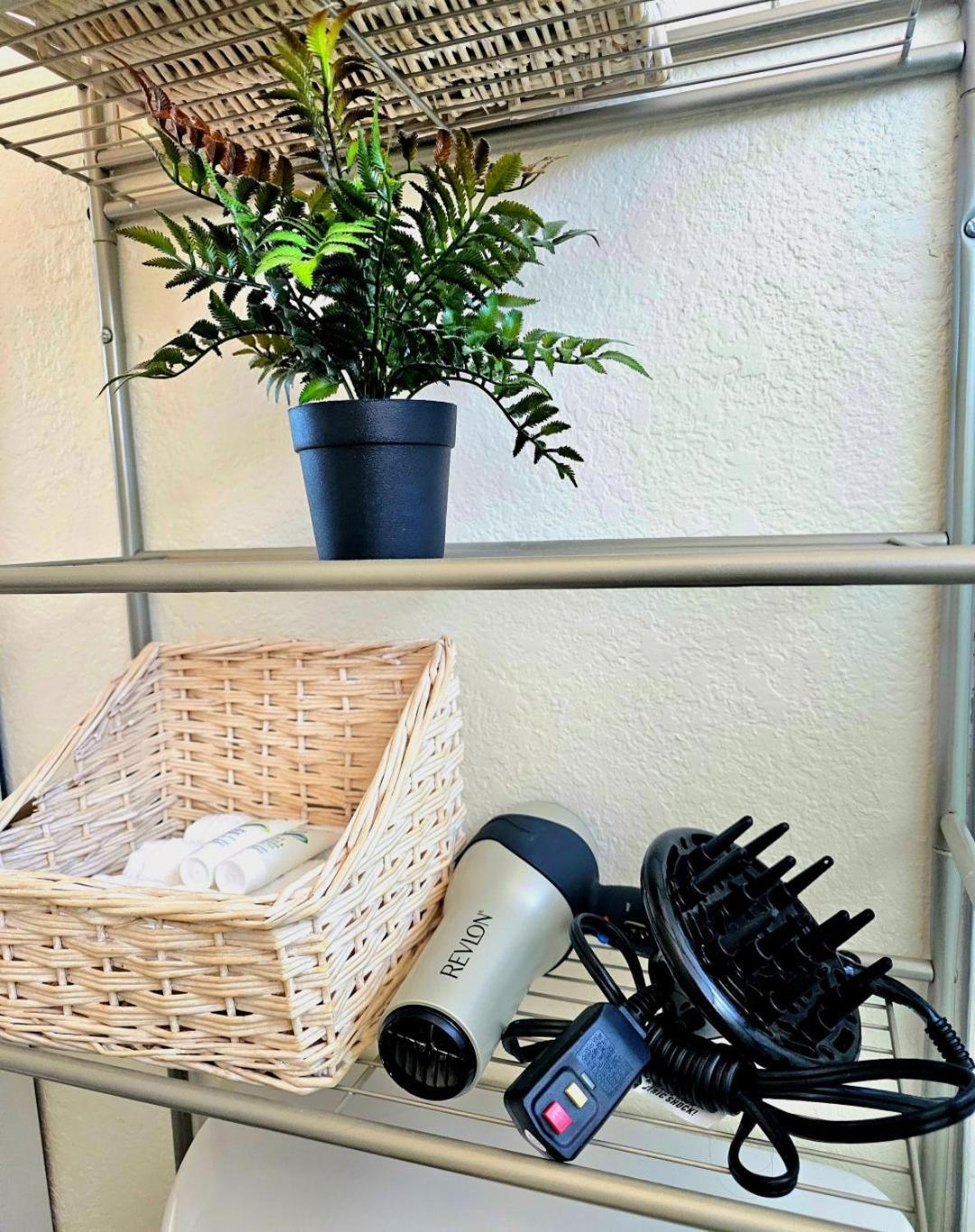 Private In A House Close To Red Rock & Vegas Strip #1 Homestay Las Vegas