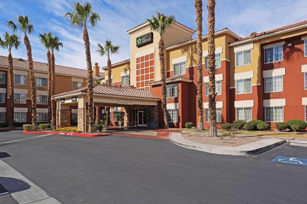 Mainstay Vegas Convention Center Hotel 2*