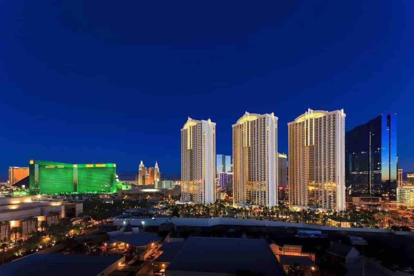 Mgm 1 Bedroom Balcony And Or Luxury Holiday home *