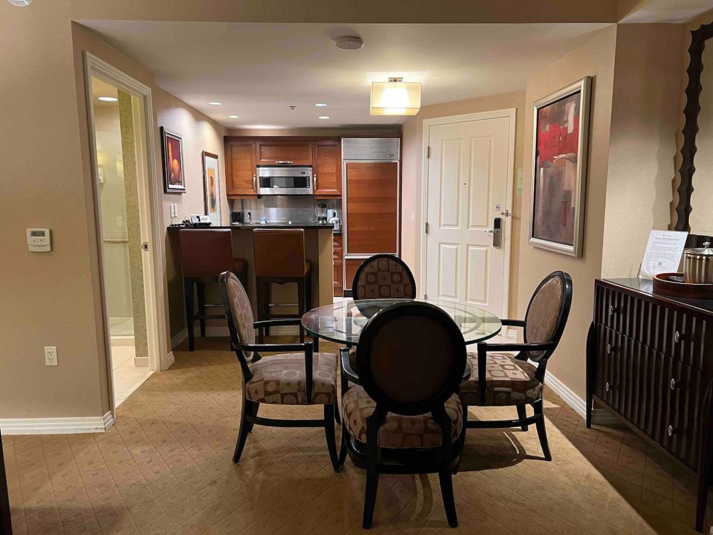 Mgm 1 Bedroom Balcony And Or Luxury Holiday home
