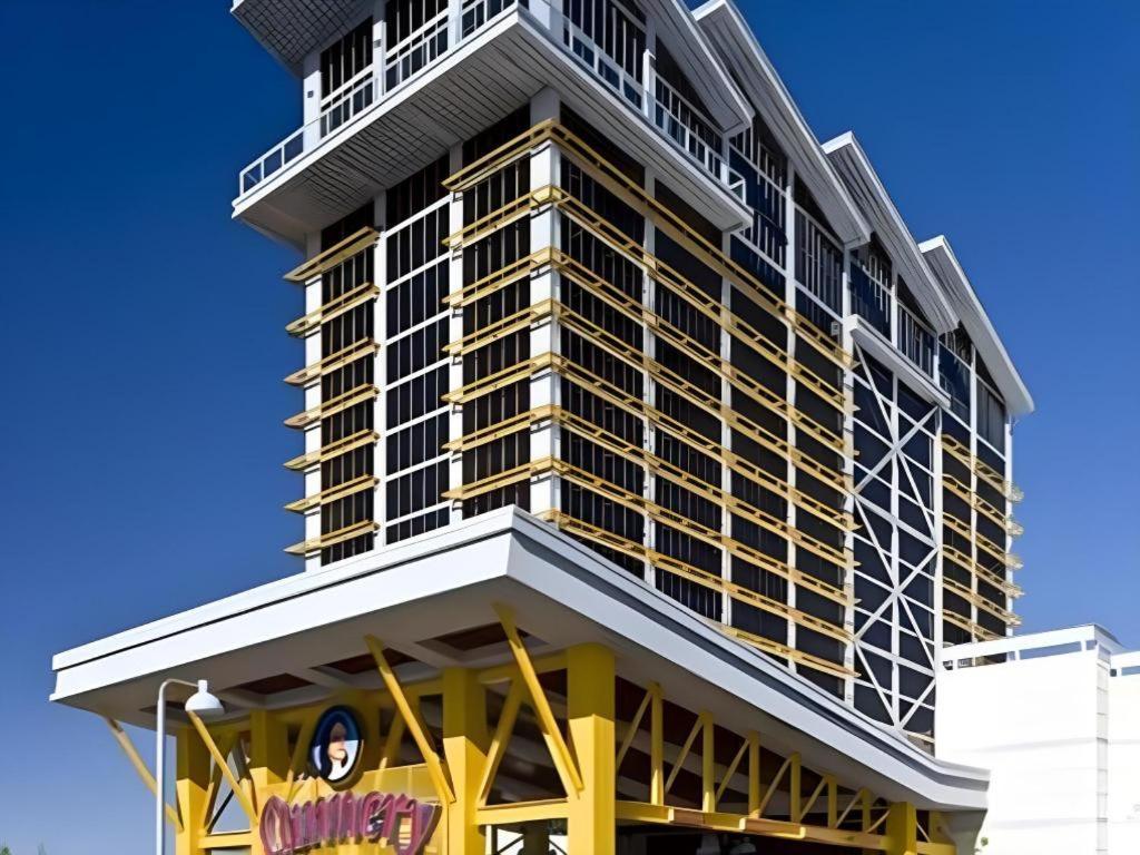 Eastside Cannery Casino Resort