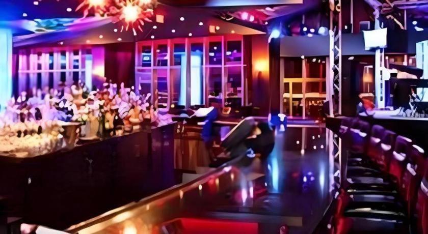 Resort Eastside Cannery Casino