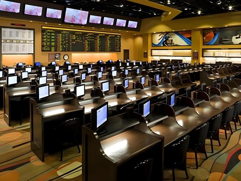 Eastside Cannery Casino 3* Las Vegas