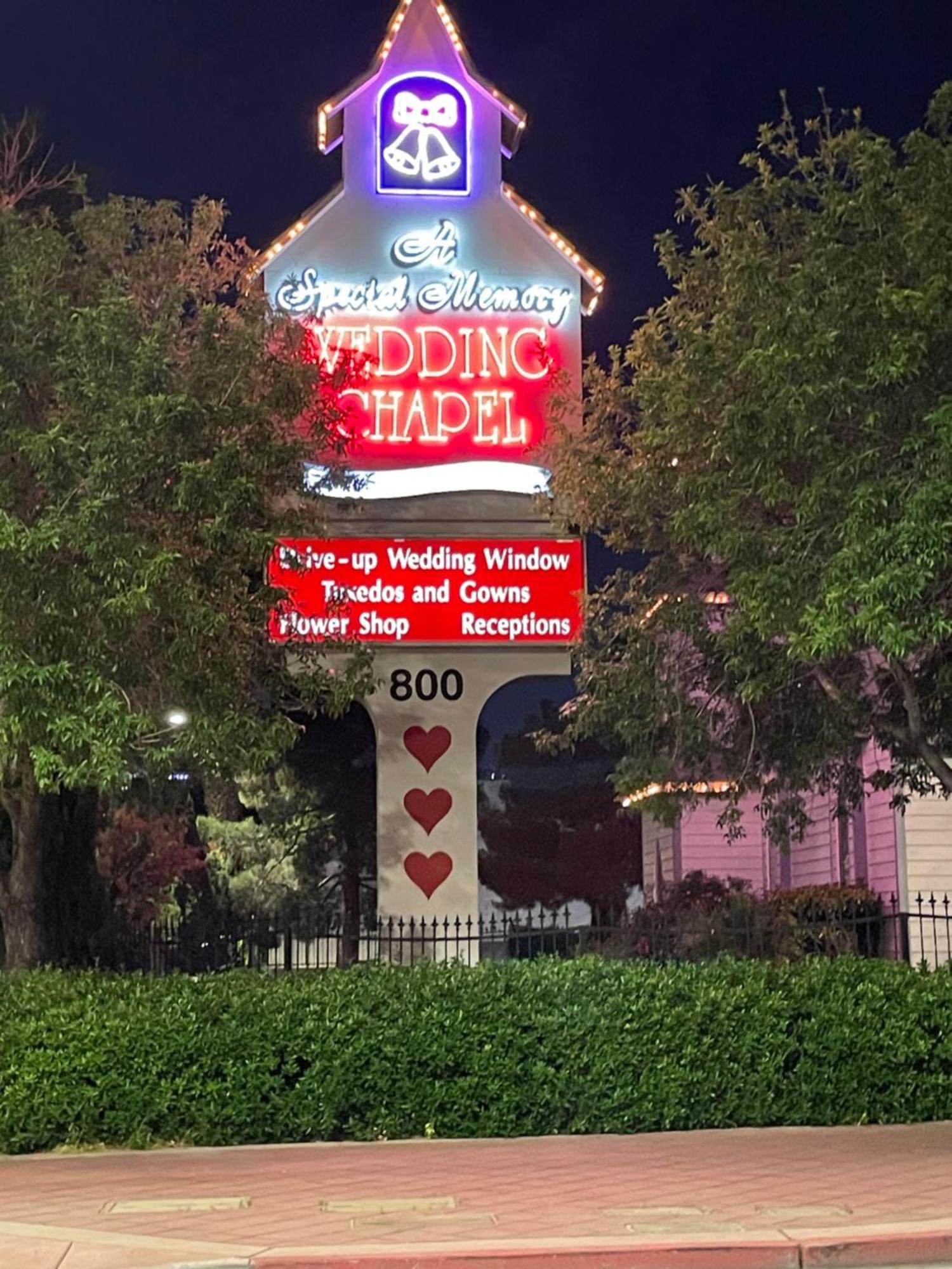 Vegas Cozy Hideway- 5 Mins To Fremont Experience!