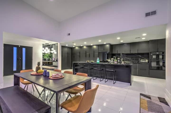 Shining Sun Apartment Las Vegas