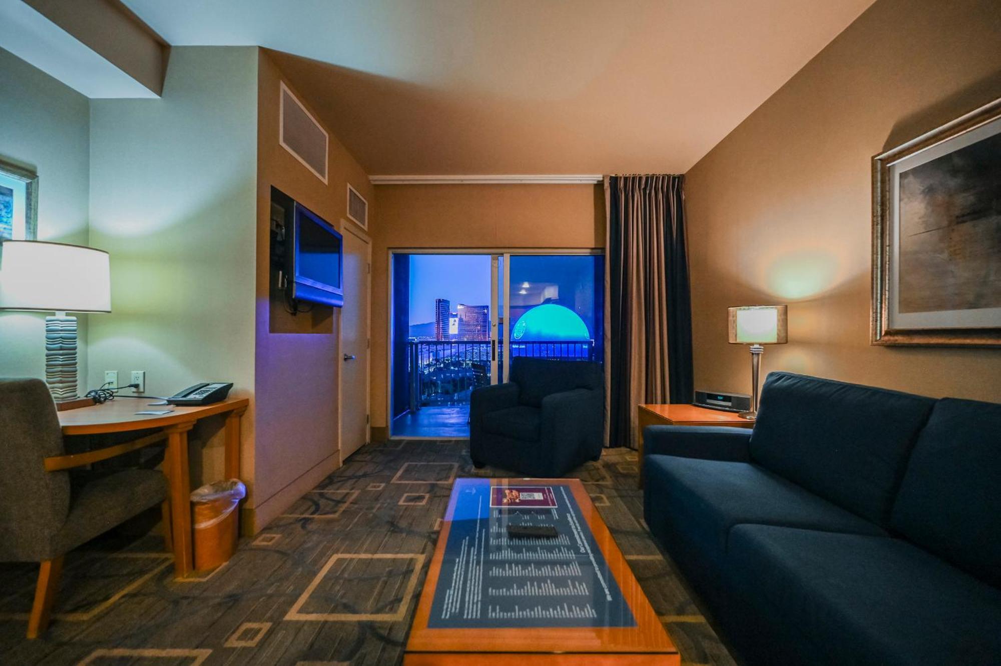 Stripviewsuites At Platinum Apartment *