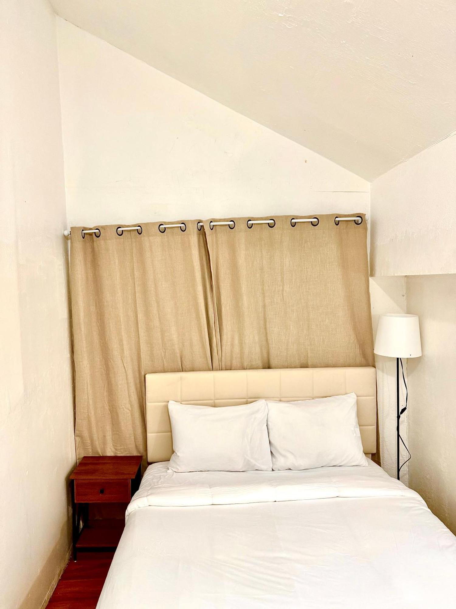 Apartment Cozy 2br In Chinatown 1m From Strip Las Vegas