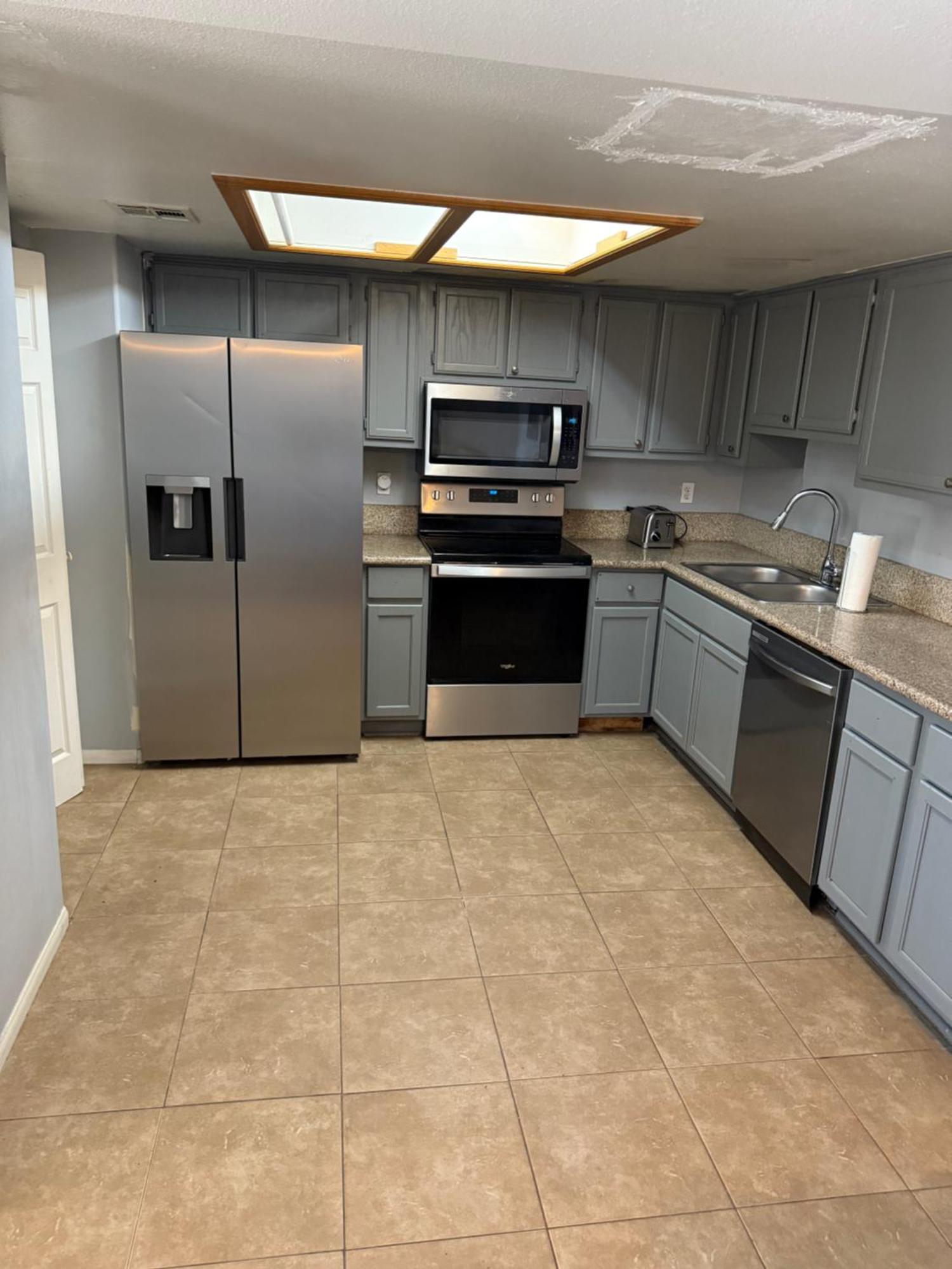 Cozy Affordable 2br Close To The Strip *