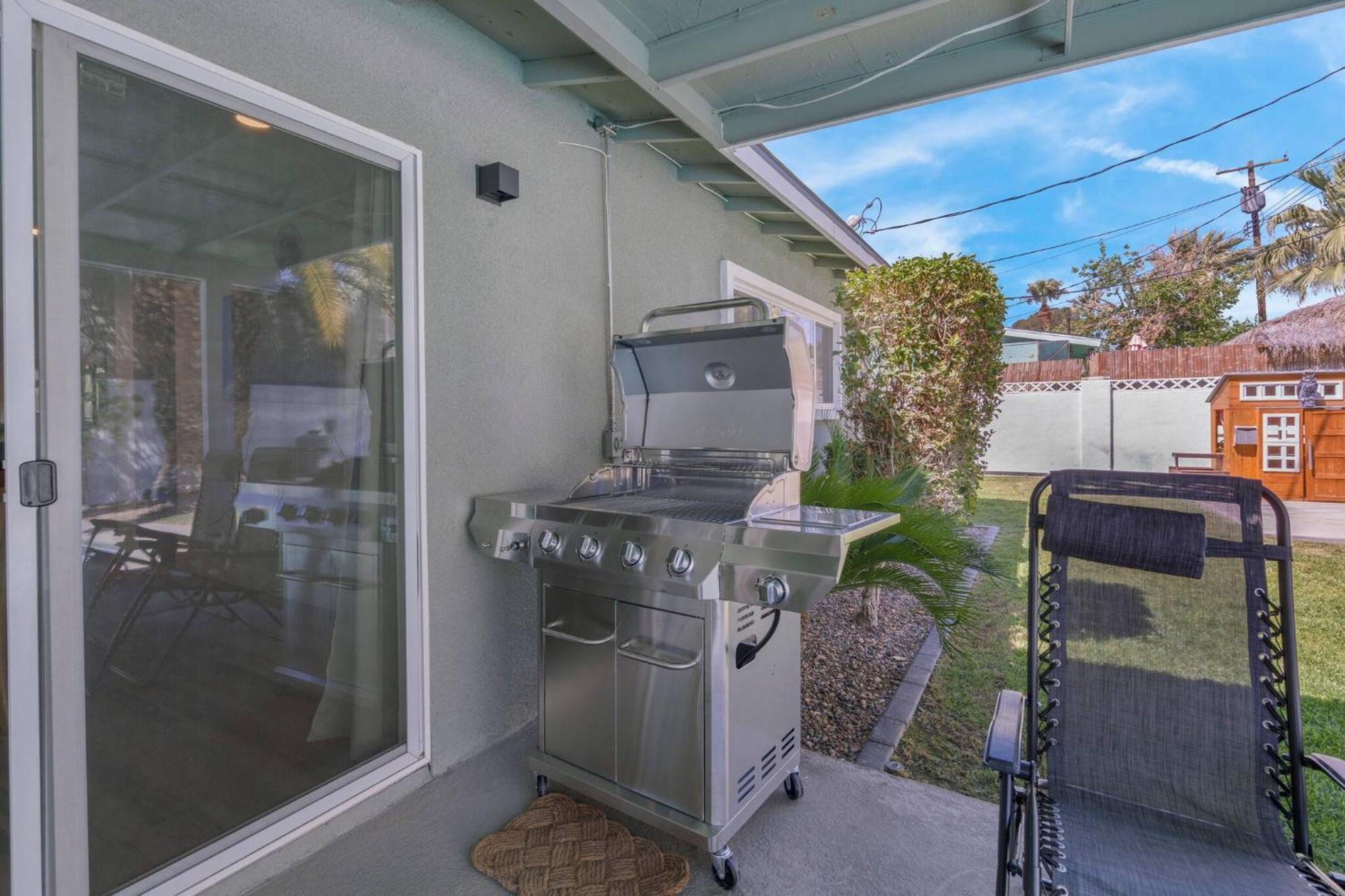 Next To Strip | Pool | Hot Tub | Bbq | Buddy Rich *