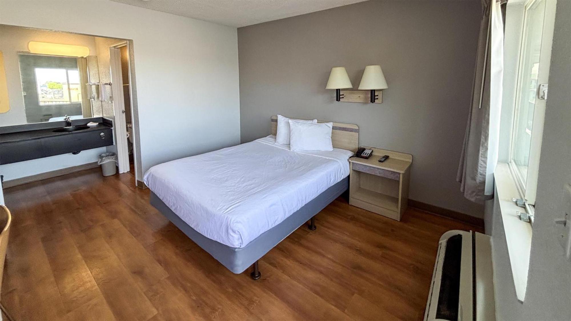 Hotel Vegas, Nv - Boulder Highway 3*